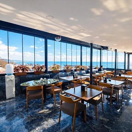 Adjacent-anex-building-of-kaya-royal-hotel Free Tea And Coffee On The Terrace Restaurant - Total Three Floors And No Elevator Aparthotel Provincia di Istanbul